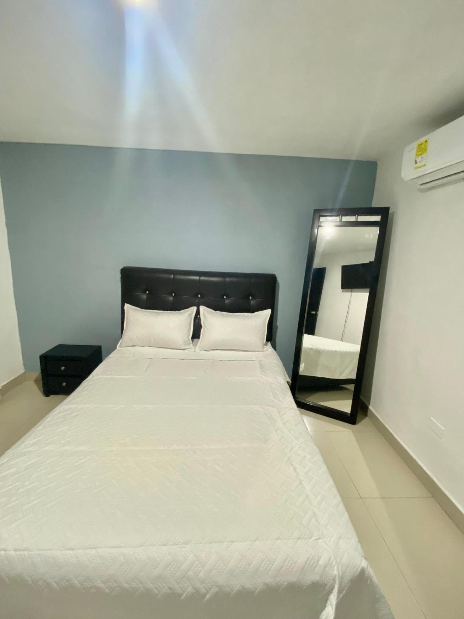 Hotel Estefania Princess 84 바랑키야 외부 사진